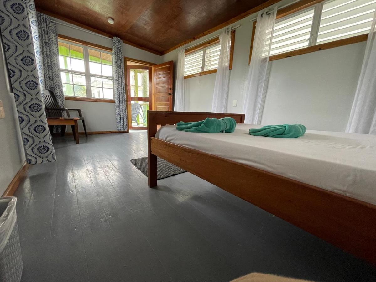 Sea N Sun Guest House Caye Caulker Εξωτερικό φωτογραφία